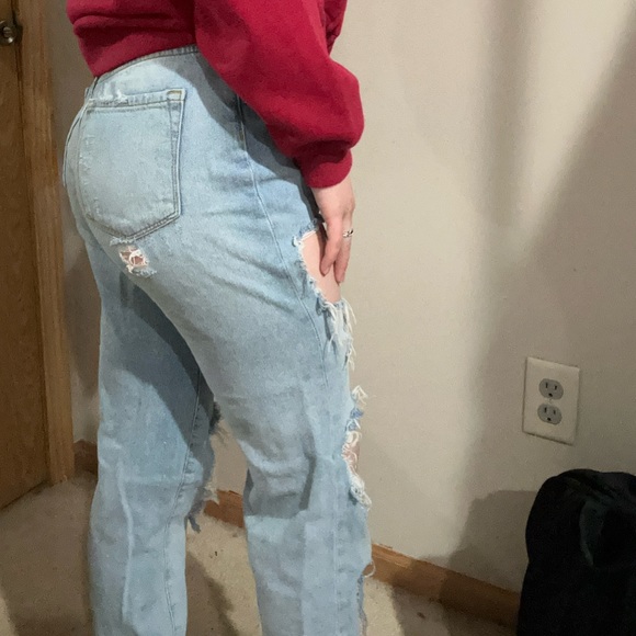 WOMENS HIGH WASTED JEAMS - Picture 2 of 3